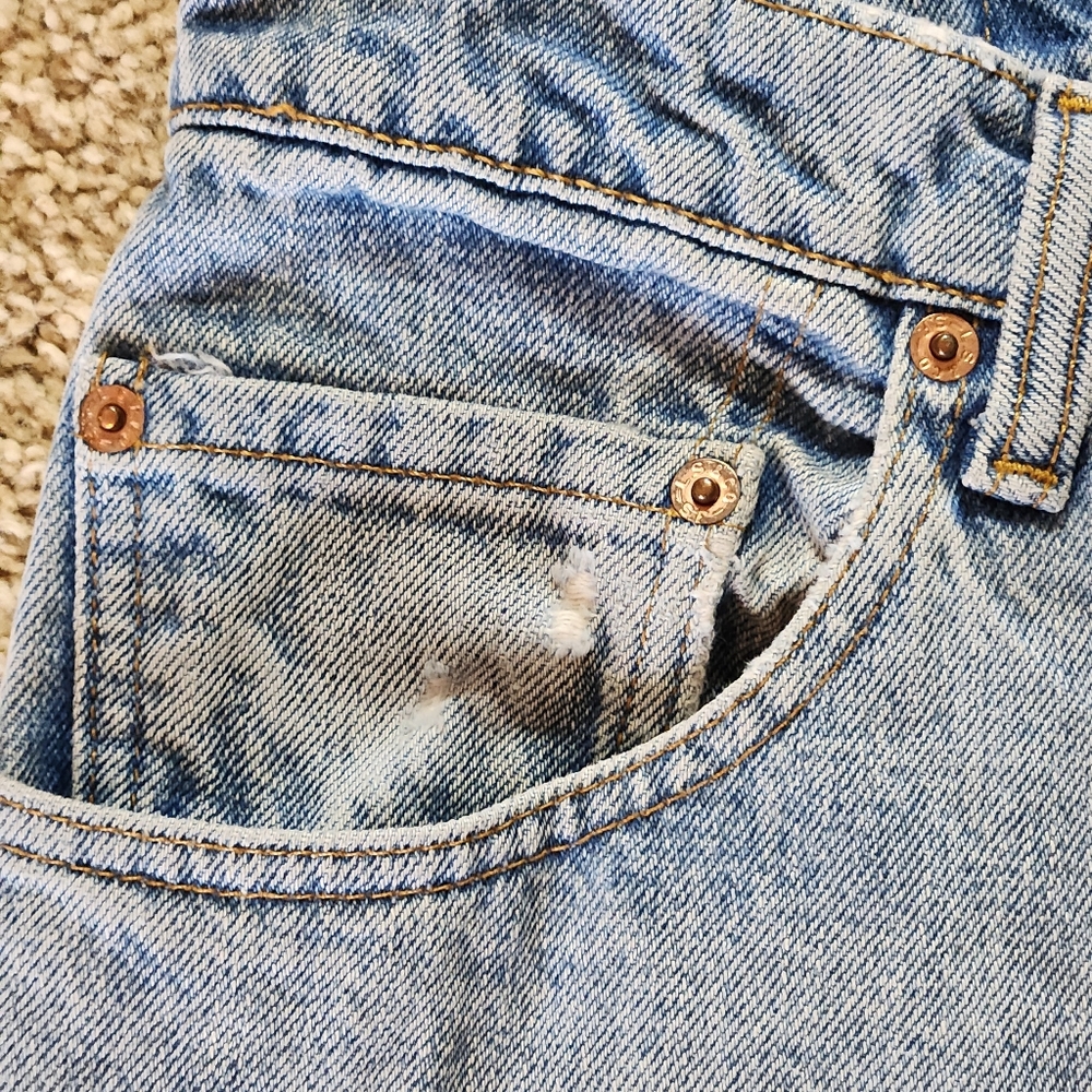 VTG 90s Levi's 560 RARE Made in Canada  Size 36x30 - Picture 9 of 16